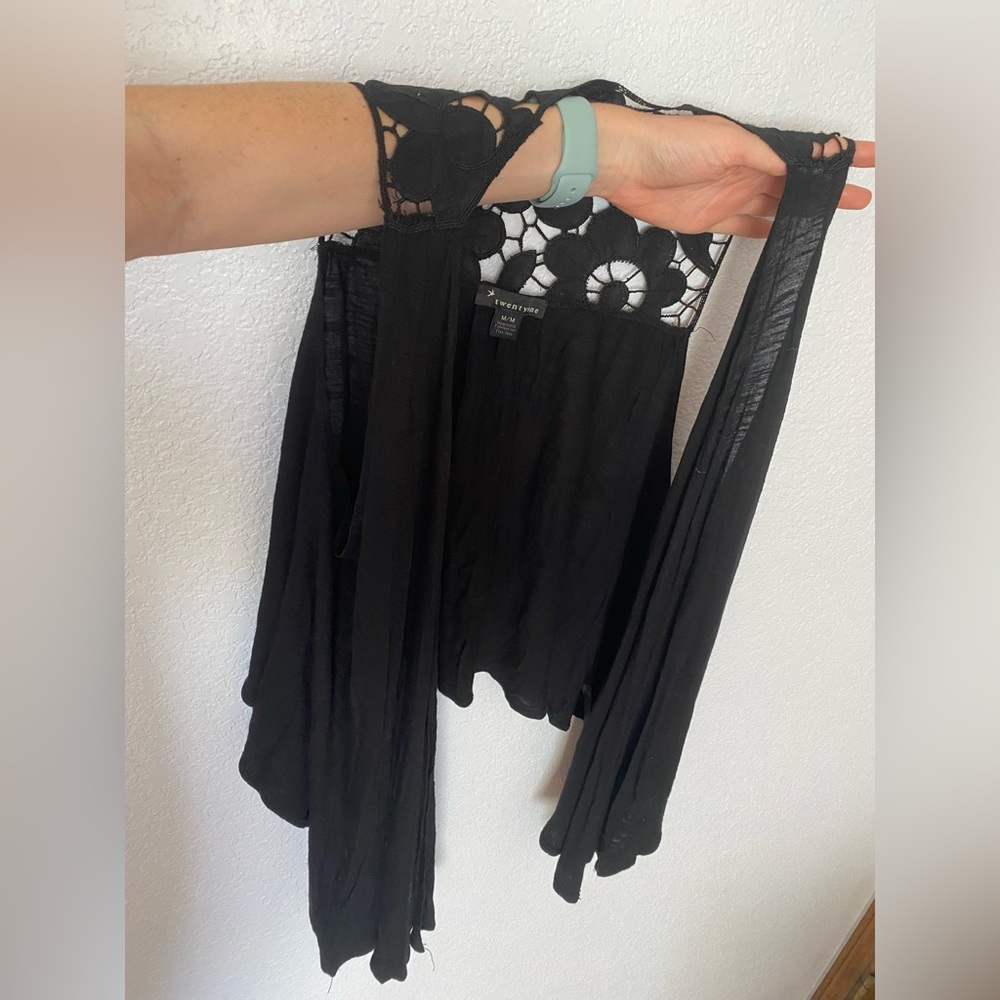 Fashion vest
